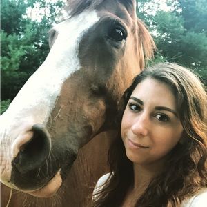 Meet your Posher, Addie